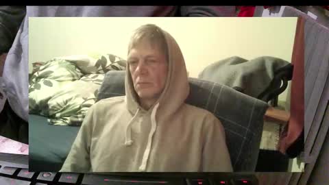 bremer64 online show from November 11, 9:00 am