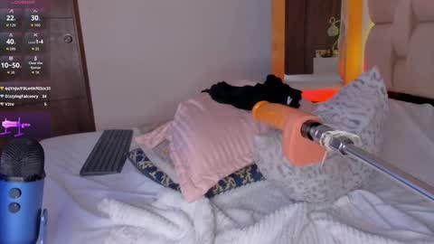 Branda online show from October 25, 1:55 pm