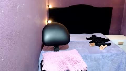 brenda_smile12 online show from September 10, 2:40 pm