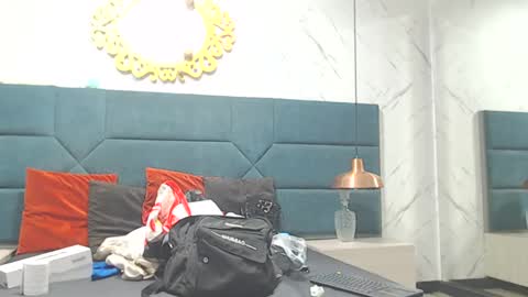 BRENDA VELASQUEZ online show from October 13, 10:34 pm