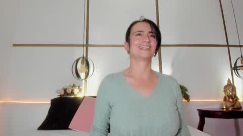 MeganBeaked online show from October 27, 11:32 am