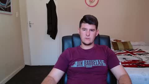 ask me lol online show from March 17, 9:25 am