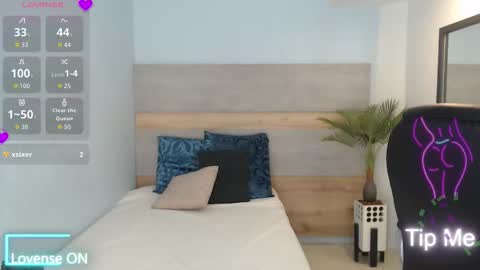 Brenda online show from October 18, 2:16 am