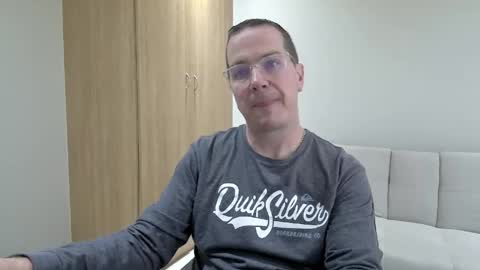 Brett online show from June 8, 2:18 pm