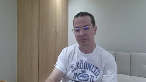 Brett online show from June 10, 3:11 pm