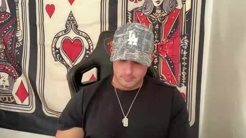 Brett Mycles online show from November 29, 5:09 pm