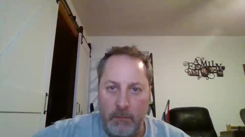 hey online show from December 30, 10:45 pm