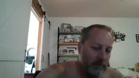 hey online show from October 10, 7:30 pm