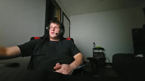 brian7891012 online show from January 10, 5:13 am