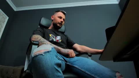 Brian online show from March 7, 5:07 am