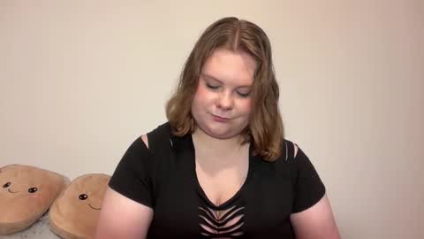 Brianna online show from November 2, 6:24 am