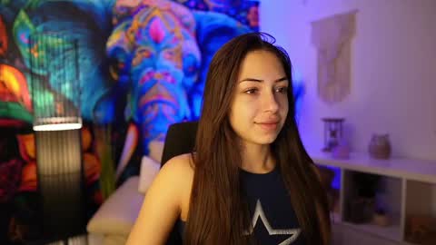 Briar Rose online show from December 7, 2:30 pm