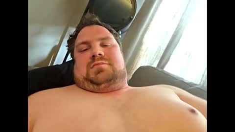 bridgeedude28 online show from March 12, 12:09 pm