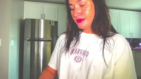 BABY B online show from September 30, 2:16 pm