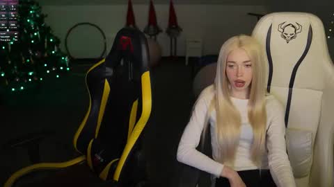 Diamonds Girls online show from January 11, 5:52 pm