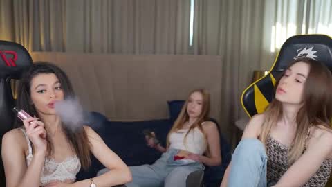 Diamonds Girls online show from March 10, 12:28 pm