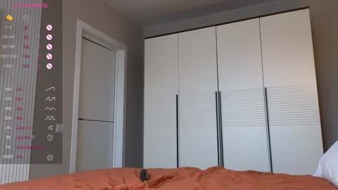 Amina Adelina online show from March 8, 2:37 am