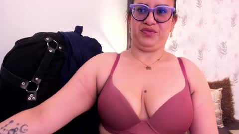 BRIGITTE online show from March 3, 7:39 pm
