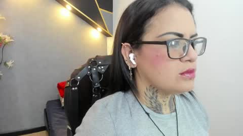 BRIGITTE online show from March 30, 1:17 am