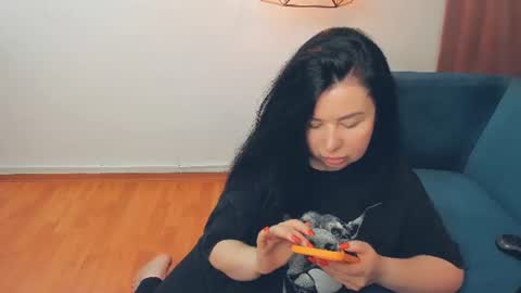 brilliantegirl_ online show from June 9, 6:35 am
