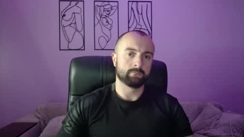 brindlefly69 online show from September 29, 11:42 am