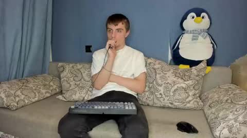 bristlebback online show from May 6, 6:25 pm