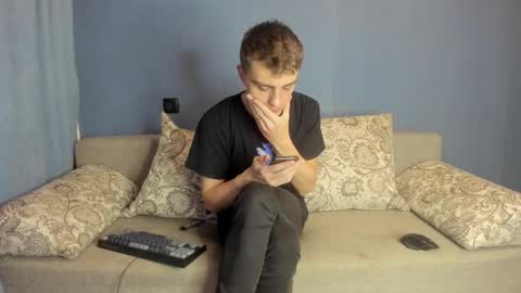 bristlebback online show from October 13, 6:21 pm