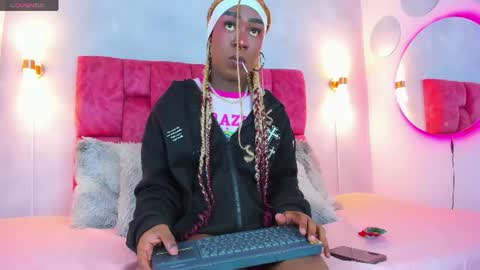   . online show from July 25, 10:07 pm