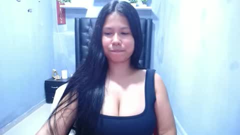 britanyx1 online show from April 9, 1:50 pm