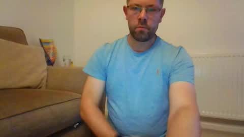 britguy6985 online show from October 6, 7:20 pm