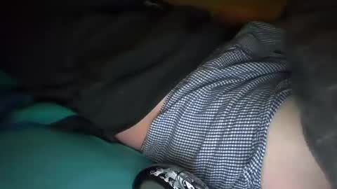 brokeboy421 online show from December 3, 12:08 am