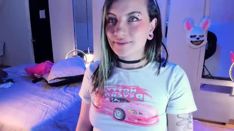     online show from May 26, 4:46 pm