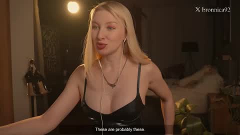 Anna online show from February 11, 4:44 pm