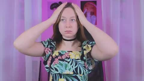 Brooke online show from February 8, 8:42 pm