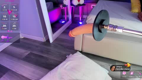 Brooke online show from October 23, 5:47 pm