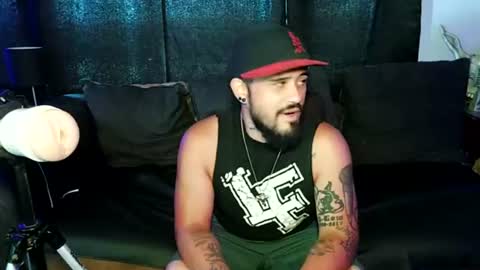 brownboyt online show from July 21, 8:22 pm