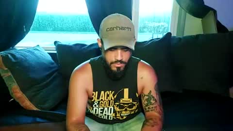 brownboyt online show from July 18, 1:51 am