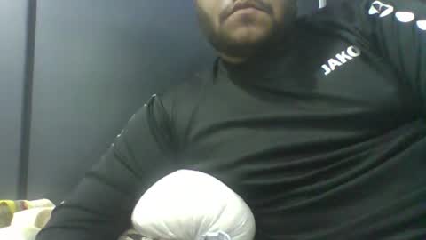 brownhunk698 online show from December 16, 6:36 pm