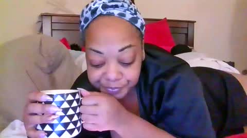 brownroundrenee online show from February 9, 2:53 pm