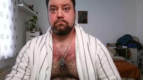 Bruce online show from September 23, 3:39 pm