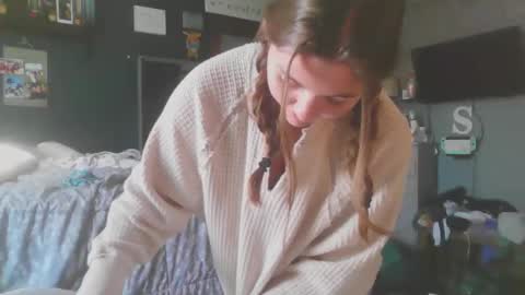 brunettebaby040 online show from October 29, 6:52 pm