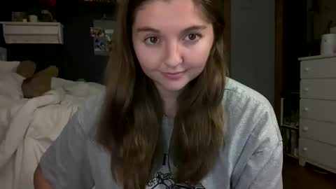 brunettebaby040 online show from October 4, 5:16 am