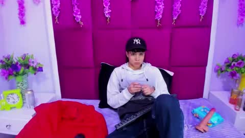 Bruno Cruz online show from October 8, 2:30 am