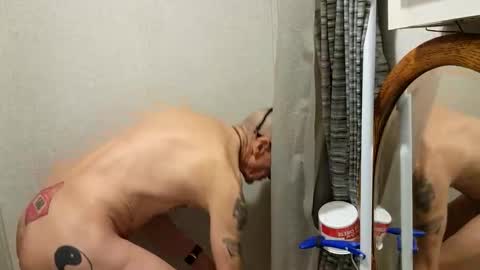 Steve... aka SkinnieDippin aka TimberTramp online show from May 9, 5:02 am