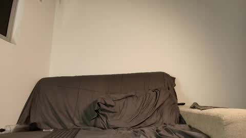 bry_alx online show from May 9, 4:51 am