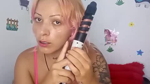 bryanny760719 online show from September 16, 10:46 pm