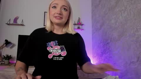 Bubbalo  online show from October 24, 11:38 pm