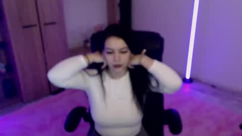 bubblebabe_ online show from November 16, 12:51 pm