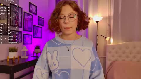 Alice online show from September 30, 8:52 pm