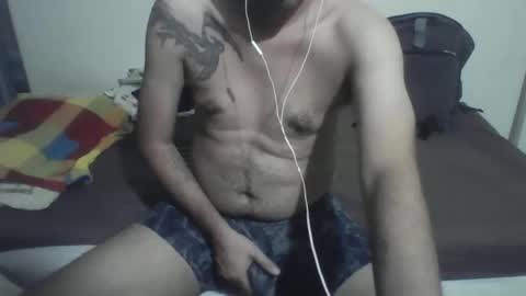 bucaramangahombre online show from April 30, 6:18 am
